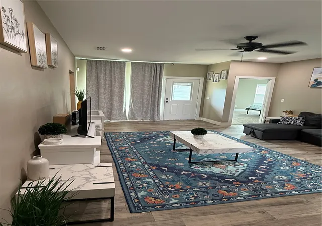 Photo 3 of Single family home for sale at 17115 Meadowview Ln, Lindale, TX 75771 | MLS# 21329200 | Listing updated on 2026-08-26