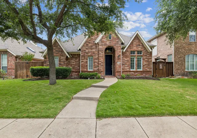 Photo 1 of Single family home for sale at 4471 Chandler Dr, Frisco, TX 75034 | MLS# 21335160 | Listing updated on 2026-07-18