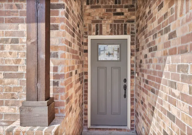 2nd image of 411 Mesa Dr, Lone Oak, TX 75453 | MLS# 21334543