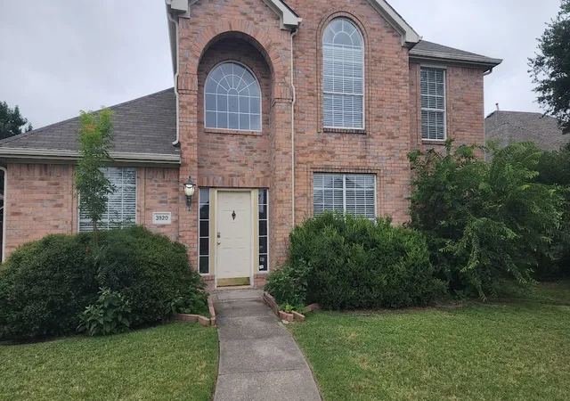 Photo 1 of Single family home for sale at 3920 Windford Dr, Plano, TX 75025 | MLS# 21334704 | Listing updated on 2026-08-04