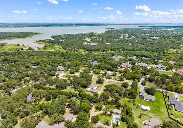 3rd image of 3180 Southlake Park Rd, Southlake, TX 76092 | MLS# 21329113