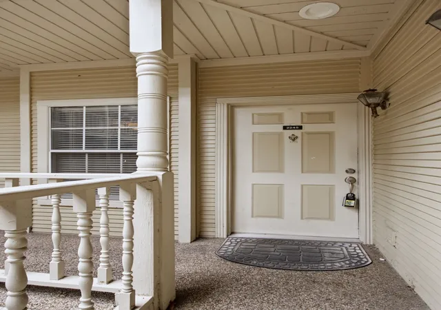 3rd image of 5325 Bent Tree Forest Dr #2245, Dallas, TX 75248 | MLS# 21335369