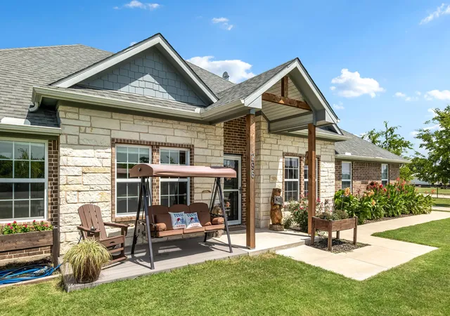 Photo 2 of Single family home for sale at 296 Hidden Meadow Trl, Leonard, TX 75452 | MLS# 21335330 | Listing updated on 2026-08-28