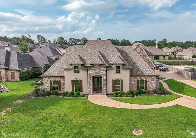 Homes for sale in Haughton, LA | 1811 Coldwater Crk, Haughton, LA 71037 | MLS# 21335164