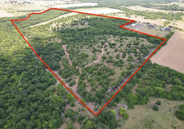 Photo 1 of Land for sale at 581 Dunkerley Rd, Ennis, TX 75119 | MLS# 21328887 | Listing updated on 2026-09-27