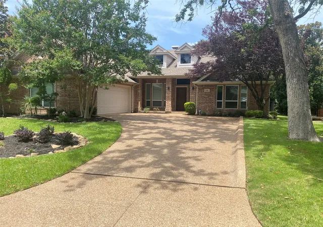 1st image of 718 Ashleigh Ln, Southlake, TX 76092 | MLS# 21334667