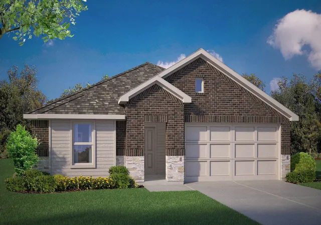 Photo 2 of Single family home for sale at 818 King's Wy, Hillsboro, TX 76645 | MLS# 21333258 | Listing updated on 2026-07-30