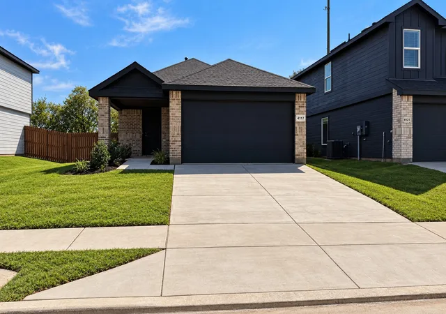 Photo 1 of Single family home for sale at 4117 Woodhill Bend Dr, Fort Worth, TX 76036 | MLS# 21333428 | Listing updated on 2026-09-30
