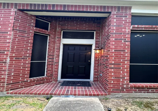 Photo 3 of Single family home for sale at 11354 Still Hollow Dr, Frisco, TX 75035 | MLS# 21335509 | Listing updated on 2026-08-28