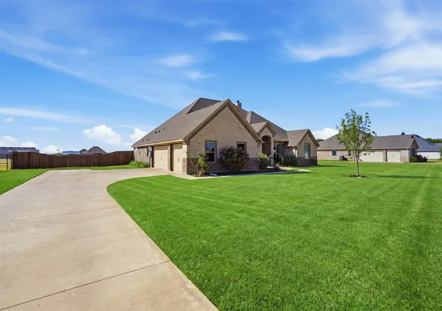 Photo 4 of Single family home for sale at 265 County Road 1105, Rio Vista, TX 76093 | MLS# 21335366 | Listing updated on 2026-08-22