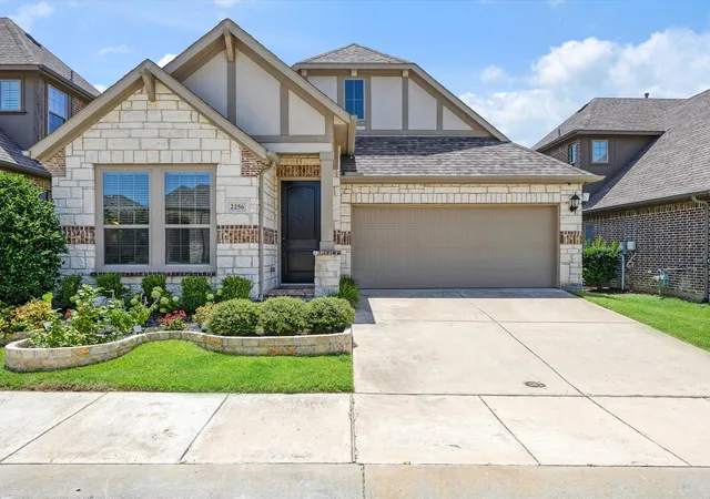 Photo 1 of Single family home for sale at 2256 Briar Ridge Trl, Carrollton, TX 75010 | MLS# 21335526 | Listing updated on 2026-07-22