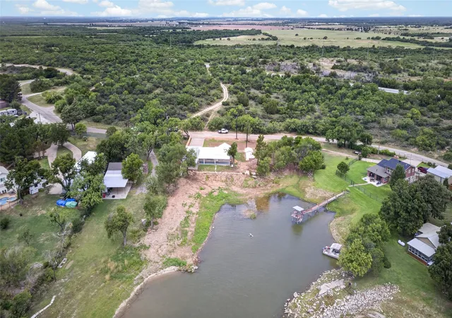 Photo 2 of Single family home for sale at 546 Apache Ln, Abilene, TX 79601 | MLS# 21326532 | Listing updated on 2026-07-21