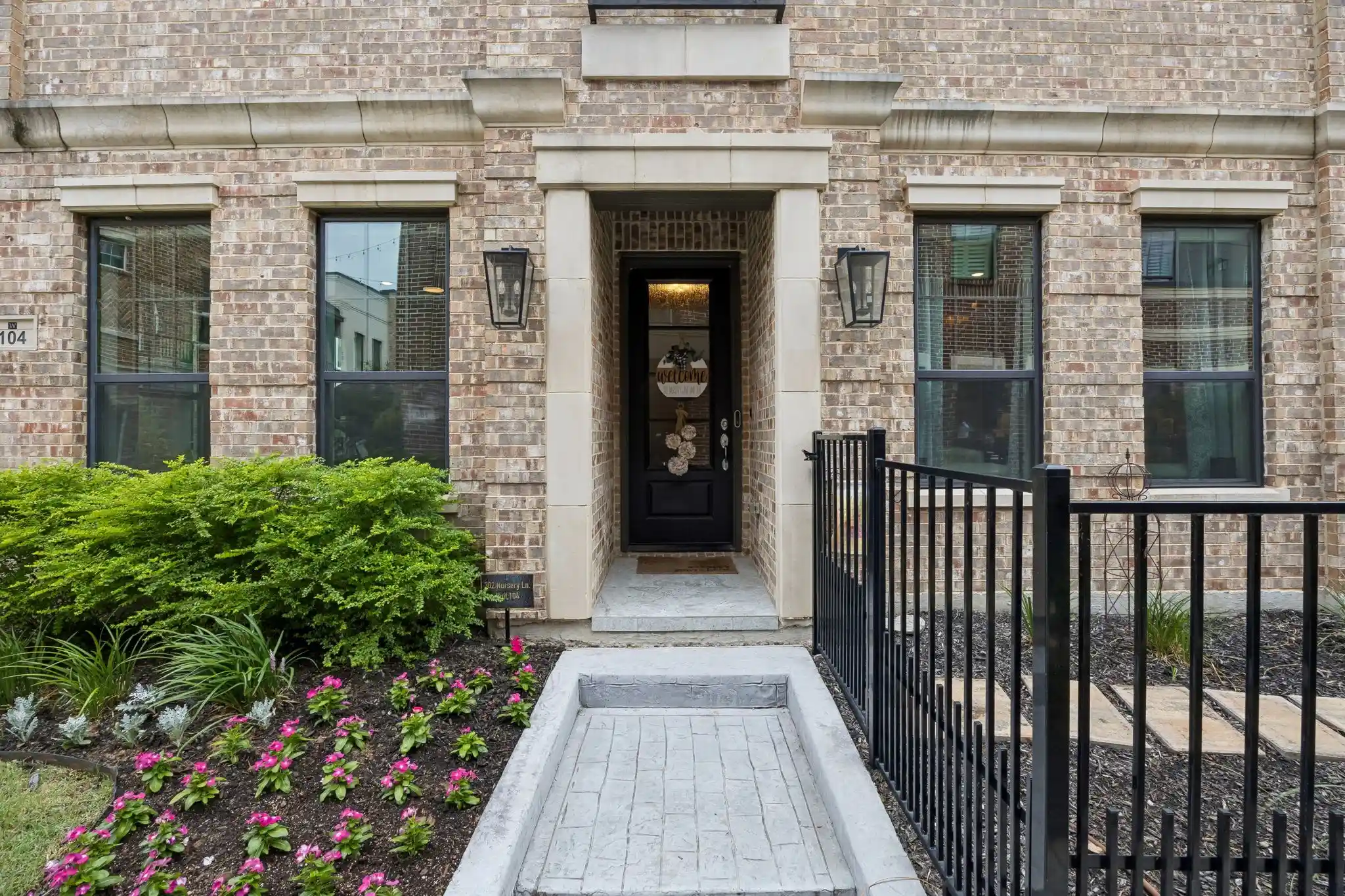 Condo for sale at 302 Nursery Ln #104, Fort Worth, TX 76114 | MLS# 21335445