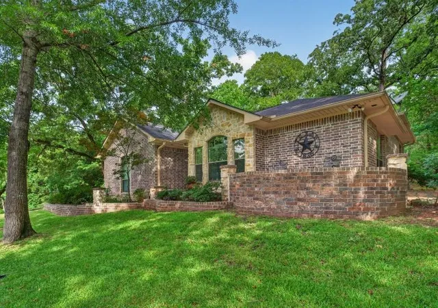 2nd image of 18706 Quiet Anchor Ln, Flint, TX 75762 | MLS# 21335564