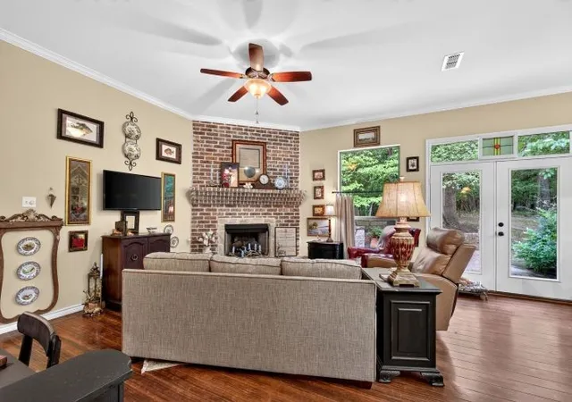 Photo 4 of Single family home for sale at 18706 Quiet Anchor Ln, Flint, TX 75762 | MLS# 21335564 | Listing updated on 2026-09-20