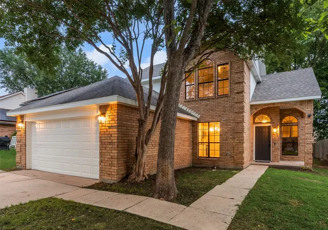 Photo 1 of Sale Pending at 4672 Birchbend Ln, Fort Worth, TX 76137 | MLS# 21335566 | Listing updated on 2026-07-24