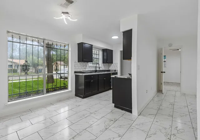 Photo 3 of Single family home for sale at 9925 Homeplace Dr, Dallas, TX 75217 | MLS# 21335583 | Listing updated on 2026-07-20
