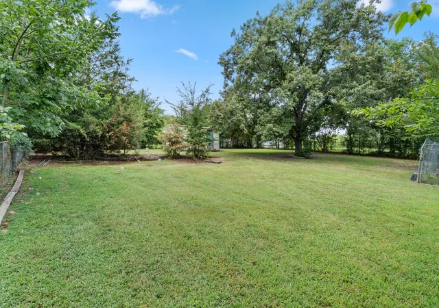 Photo 4 of Single family home for sale at 1282 Rs County Road 3325, Emory, TX 75440 | MLS# 21335616 | Listing updated on 2026-09-29