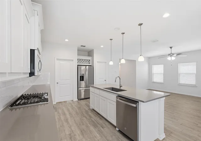 Photo 3 of Single family home for sale at 1408 Ross Ave, Celina, TX 75009 | MLS# 21335691 | Listing updated on 2026-08-25