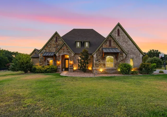 Photo 1 of Sale Pending at 110 Aurora Lights Trl, Aurora, TX 76078 | MLS# 21335406 | Listing updated on 2026-10-08