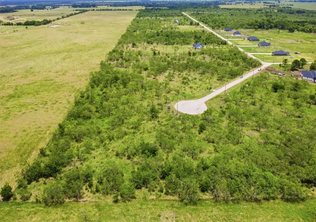 Photo 4 of Land for sale at Tbd Cool Spring Cir, Lot 32, Corsicana, TX 75110 | MLS# 21330355 | Listing updated on 2026-07-20