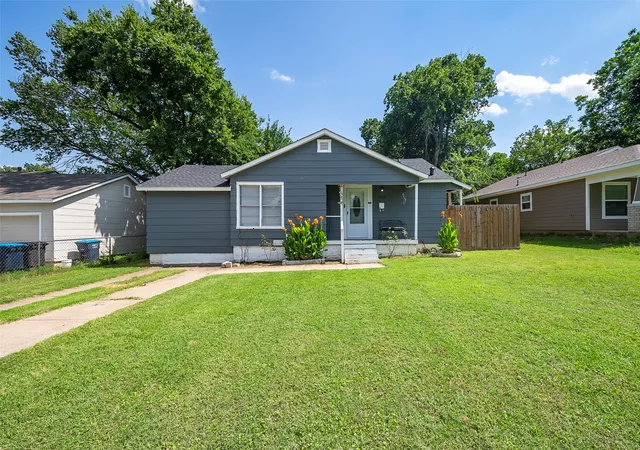 Single family home for sale at 3624 Hardeman St, Fort Worth, TX 76119 | MLS# 21335777
