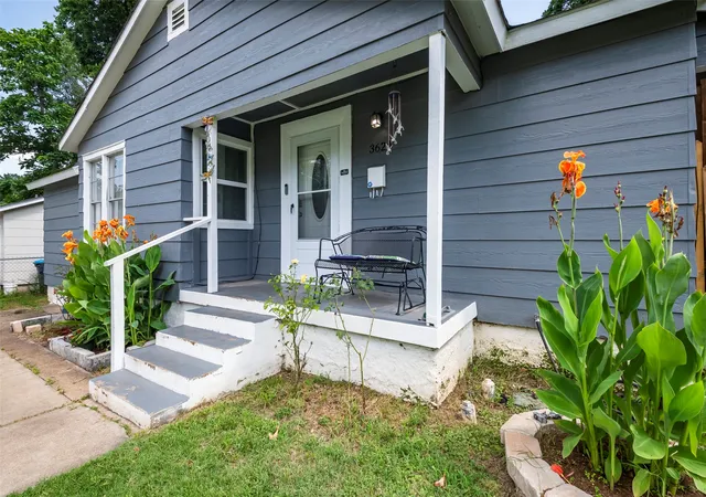 Photo 3 of Single family home for sale at 3624 Hardeman St, Fort Worth, TX 76119 | MLS# 21335777 | Listing updated on 2026-07-20