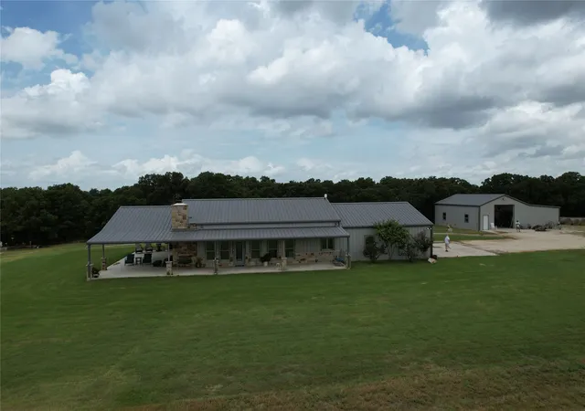 Land for sale at 1809 Carminati Rd, Montague, TX 76251 | MLS# 21334863