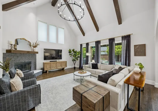 Photo 4 of Single family home for sale at 3812 Shady Creek Ct, Frisco, TX 75033 | MLS# 21333021 | Listing updated on 2026-08-23
