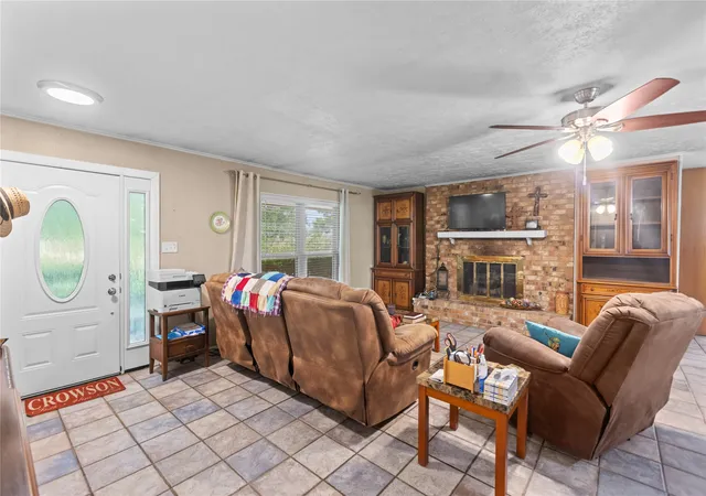 5th image of 1101 14Th St, Honey Grove, TX 75446 | MLS# 21333478