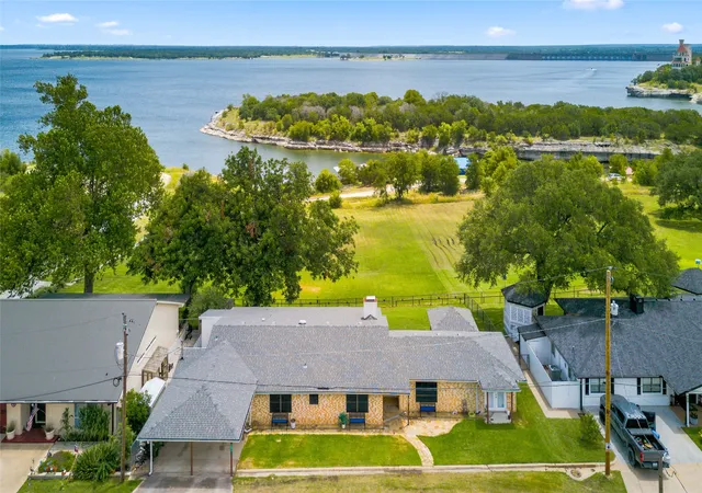 Photo 2 of Single family home for sale at 181 County Road 1747, Clifton, TX 76634 | MLS# 21335875 | Listing updated on 2026-09-15