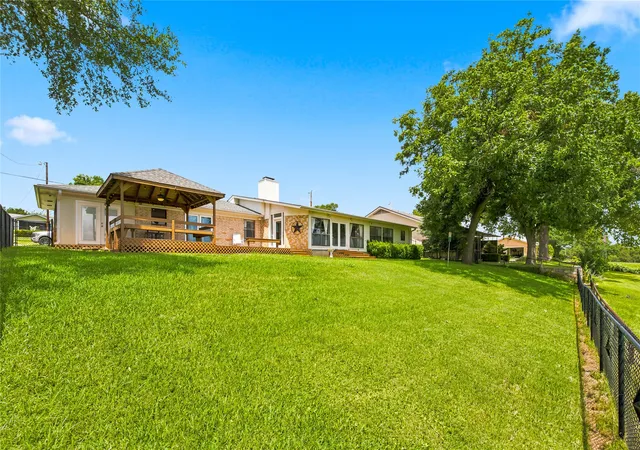 Photo 4 of Single family home for sale at 181 County Road 1747, Clifton, TX 76634 | MLS# 21335875 | Listing updated on 2026-09-15