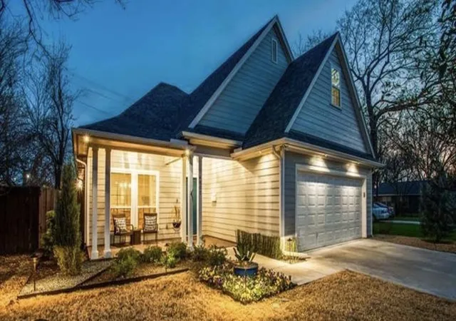 Photo 1 of Single family home for sale at 4803 Calmont Ave, Fort Worth, TX 76107 | MLS# 21335891 | Listing updated on 2026-08-24