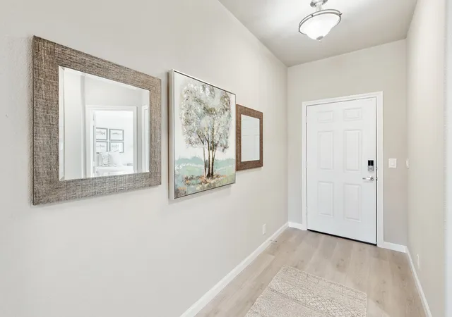 Photo 3 of Sale Pending at 1009 Raptor Rd, Alvarado, TX 76009 | MLS# 21334350 | Listing updated on 2026-10-06
