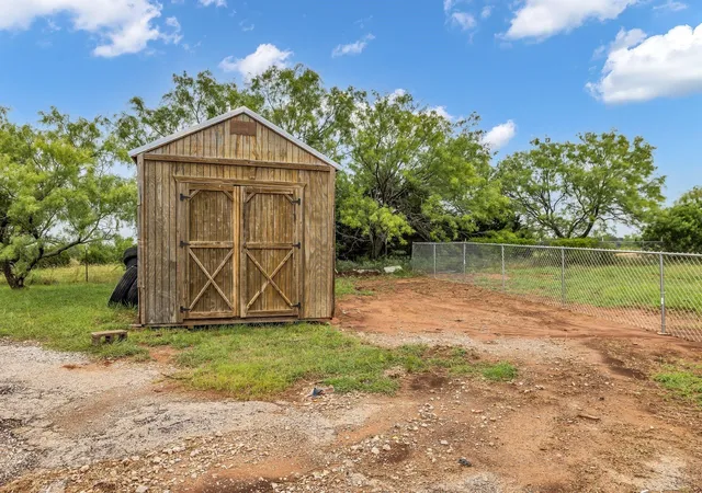 Photo 23 of Manufactured home for sale at 1350 Stephens Rd, Millsap, TX 76066 | MLS# 21335933 | Listing updated on 2026-07-21