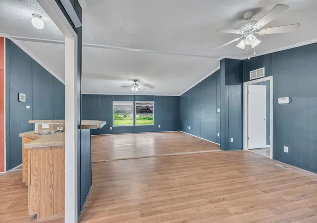 Photo 3 of Manufactured home for sale at 1350 Stephens Rd, Millsap, TX 76066 | MLS# 21335933 | Listing updated on 2026-07-21