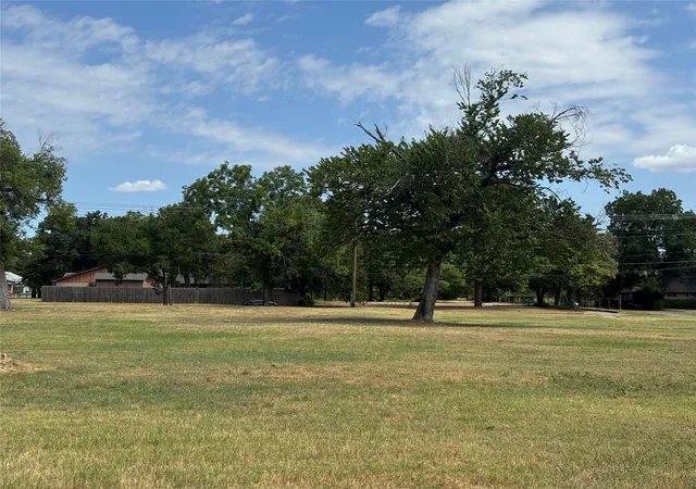 Photo 1 of Land for sale at 105 Smallwood Dr, Westworth Village, TX 76114 | MLS# 21331735 | Listing updated on 2026-08-22
