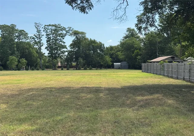 Photo 3 of Land for sale at 105 Smallwood Dr, Westworth Village, TX 76114 | MLS# 21331735 | Listing updated on 2026-08-22
