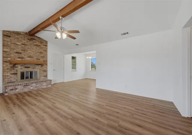 Photo 3 of Single family home for sale at 124 Prairie Creek Rd, Red Oak, TX 75154 | MLS# 21335922 | Listing updated on 2026-09-25