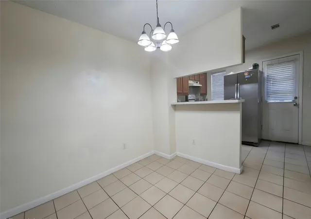 Listing Photo 4 - Condo for sale in building located at 625 Carriagehouse Ln, Garland, TX 75040 - Unit #3G