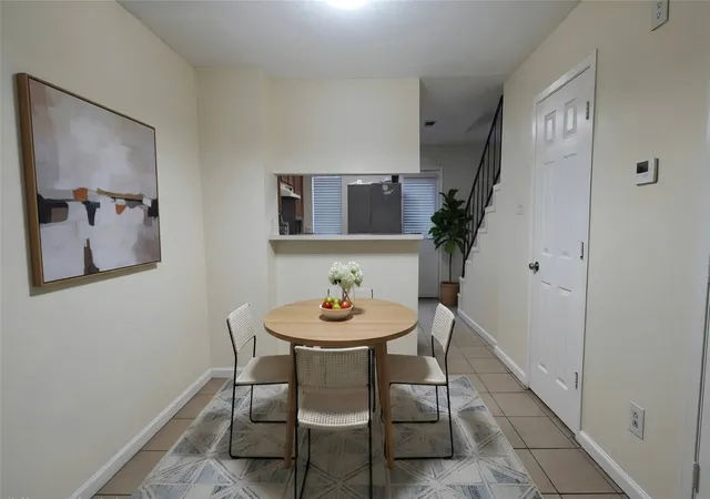 Listing Photo 5 - Condo for sale in building located at 625 Carriagehouse Ln, Garland, TX 75040 - Unit #3G
