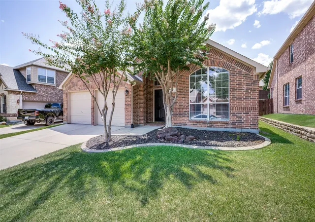 Photo 2 of Single family home for sale at 3613 Timothy Dr, Flower Mound, TX 75022 | MLS# 21336027 | Listing updated on 2026-08-24
