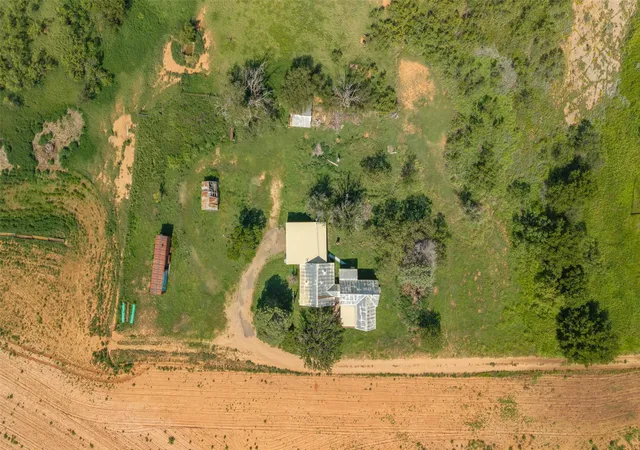 Photo 3 of House for sale at 15400 County Road I, Shamrock, TX 79079 | MLS# 21335914 | Listing updated on 2026-10-02