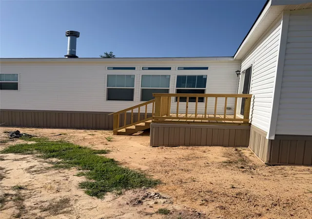 Photo 4 of Manufactured home for sale at 6873 Cr 3700, Athens, TX 75752 | MLS# 21336121 | Listing updated on 2026-09-02