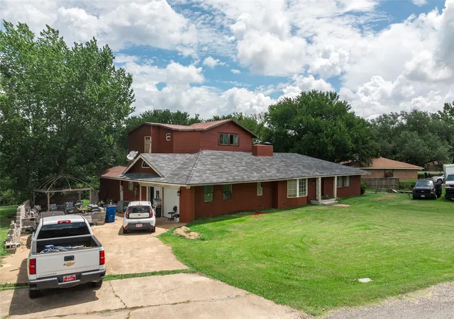 1st image of 105 Texoma Terrace Rd, Denison, TX 75020 | MLS# 21326264