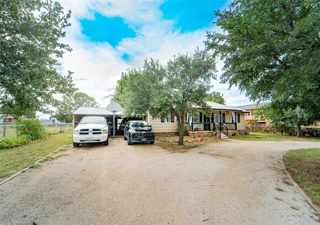 Photo 3 of Single family home for sale at 87 Water District Road 214, Breckenridge, TX 76424 | MLS# 21331381 | Listing updated on 2026-09-03