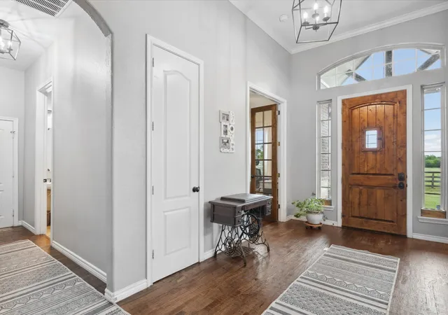 Photo 3 of Single family home for sale at 25459 Dove Hollow Dr, Justin, TX 76247 | MLS# 21333733 | Listing updated on 2026-08-07