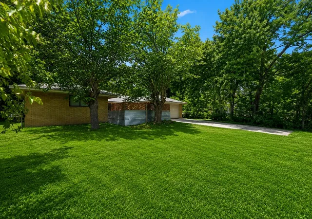 27th image of 600 Terrace Dr, De Soto, TX 75115 | MLS# 21335996