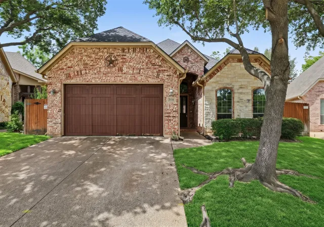 Single family home for sale at 2016 Kodiak Ct, Arlington, TX 76013 | MLS# 21335912
