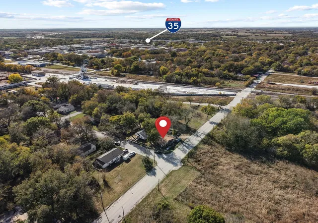 Photo 17 of Multi family home for sale at 625 Denison St, Gainesville, TX 76240 | MLS# 21336355 | Listing updated on 2026-10-05